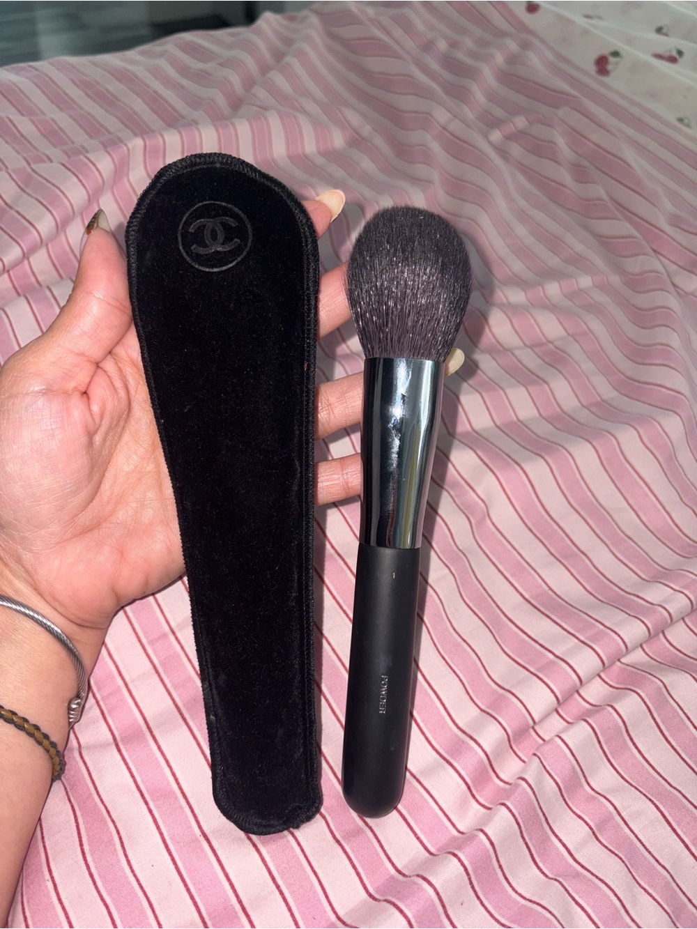 CHANEL Black Powder Brush with Velvet Sleeve - Luxe Touch
